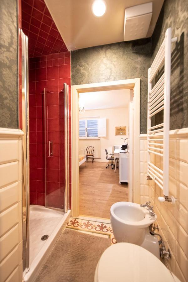 Apartamento Residenza Al Pavone Luxury With Terrace Lucca Exterior foto