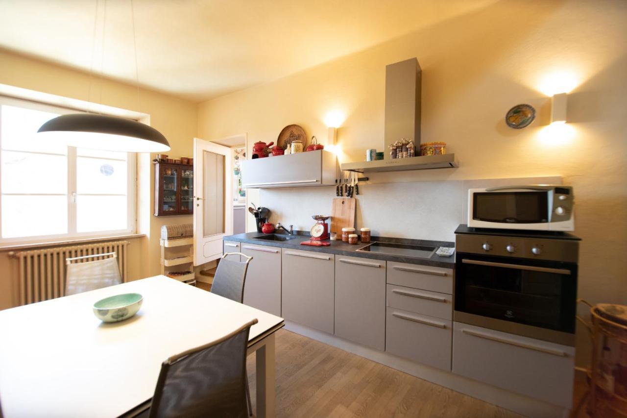 Apartamento Residenza Al Pavone Luxury With Terrace Lucca Exterior foto